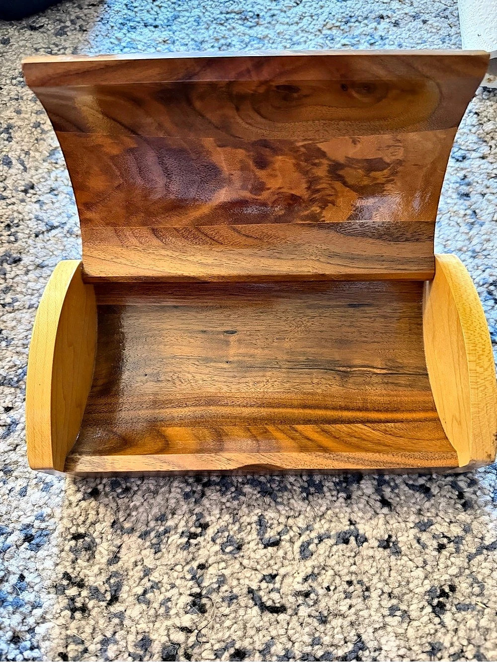 Solid Wood Keepsake / Jewelry Box – Hinged Lid